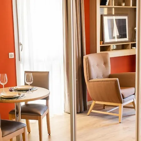Résidence Sully Appart hôtel *