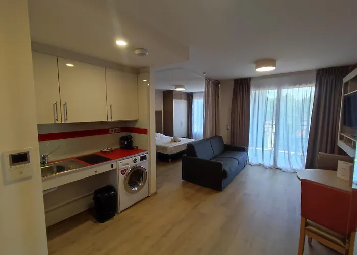 Zenao アパートホテル